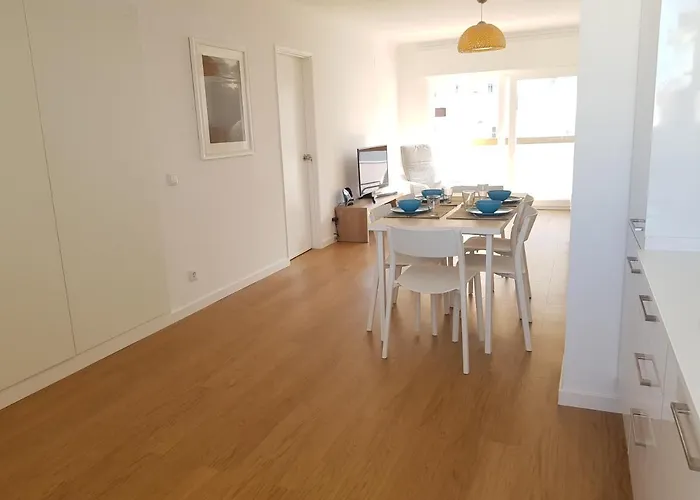 Sol Da Caparica 公寓 *